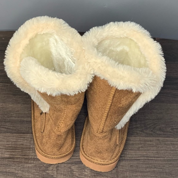 Women’s snow boots - Picture 3 of 5